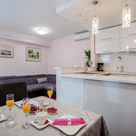 Apartman Medak Zrnovnica